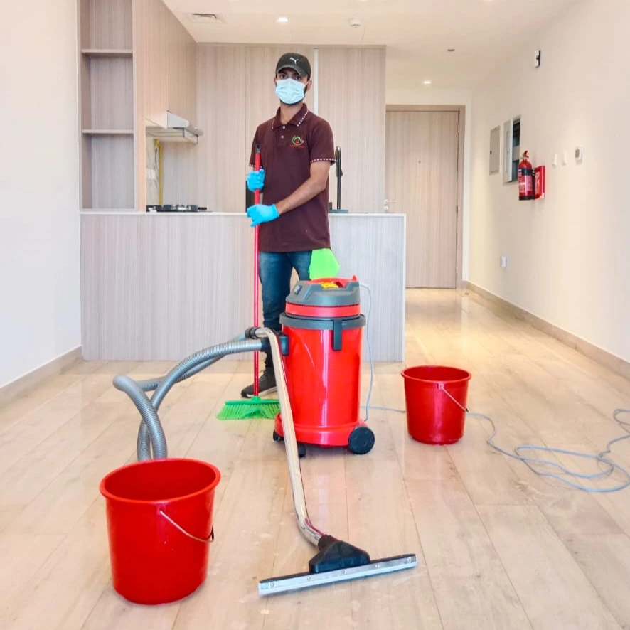Move-In/Move-Out Cleaning Services in Dubai